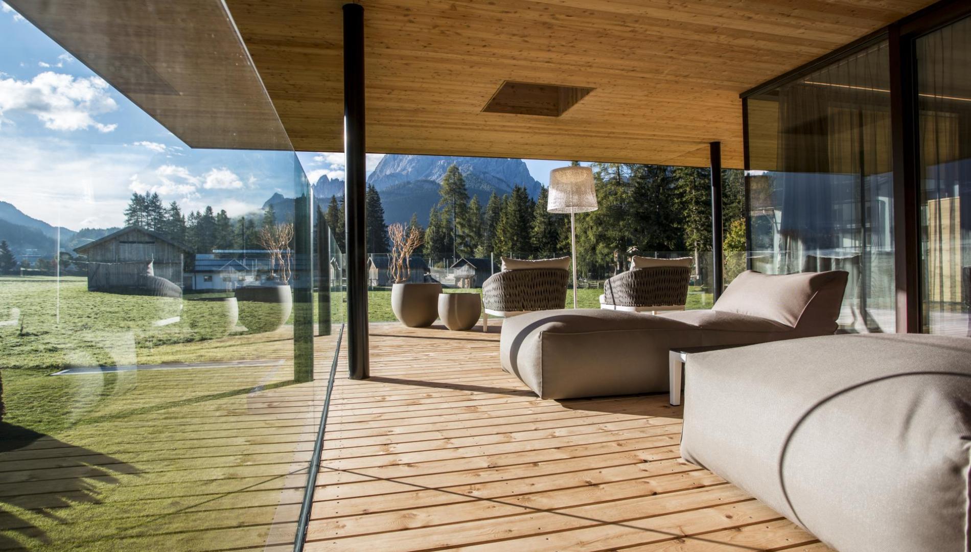 Terrasse mit Blick auf die Sextner Dolomiten - Zimmer Sportive