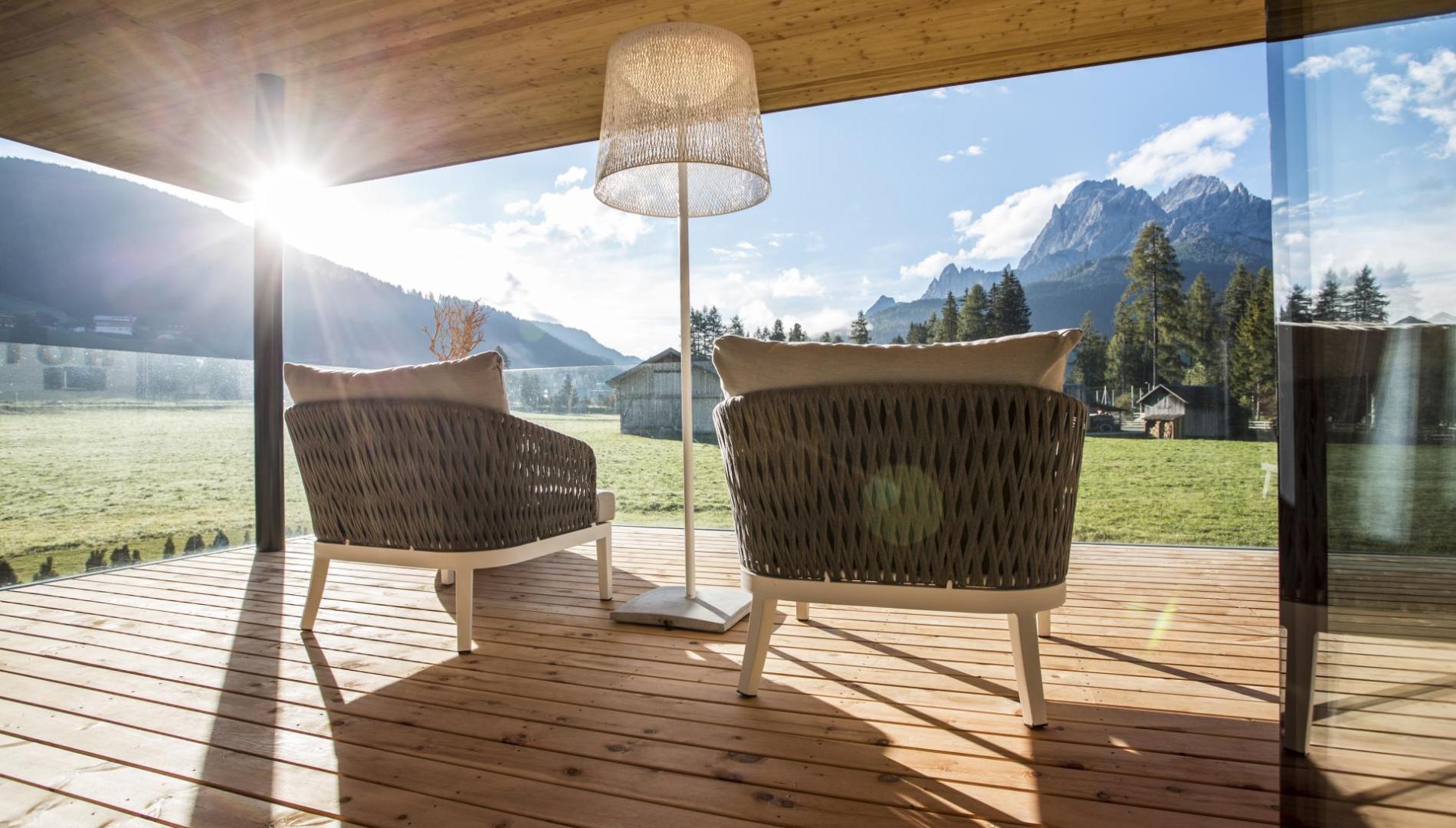Terrasse mit Blick auf die Sextner Dolomiten - Zmmer Sportive